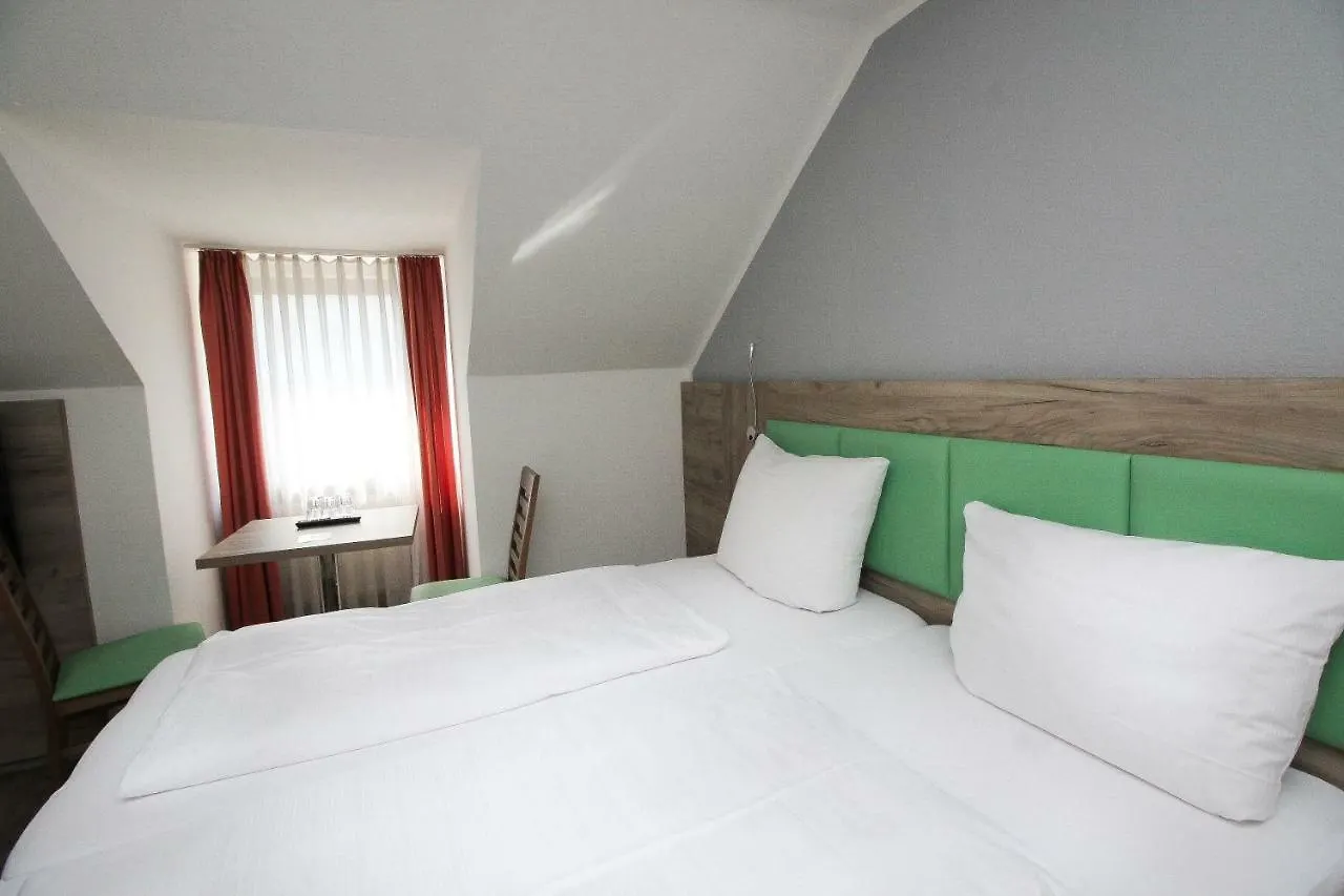 Hotel Pension Koeberl Мюнхен 3*,  Германия