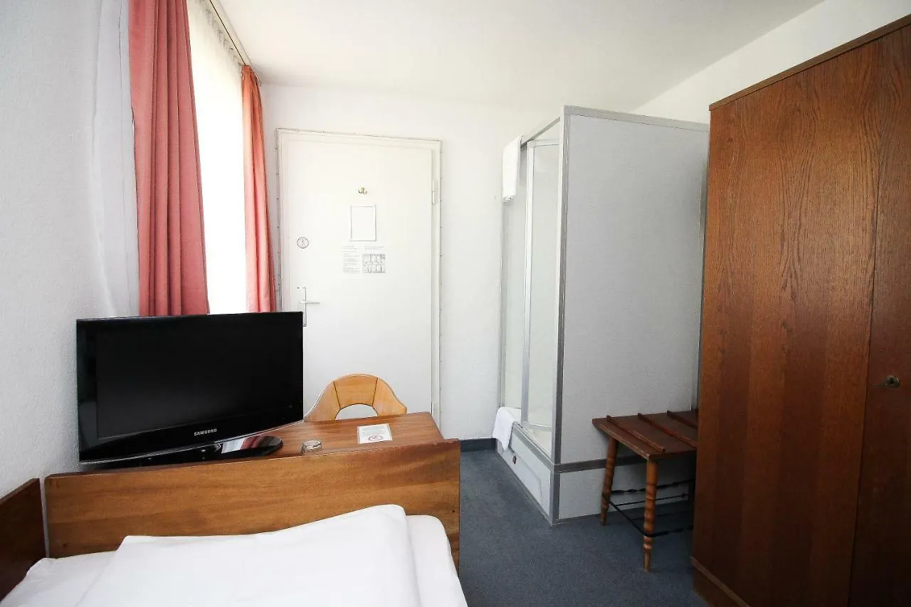 Hotel Pension Koeberl Múnich