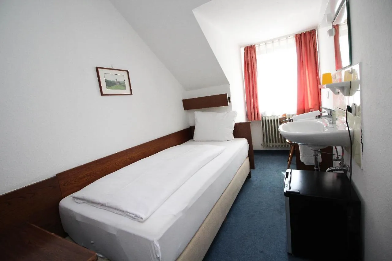 Hotel Pension Koeberl Мюнхен