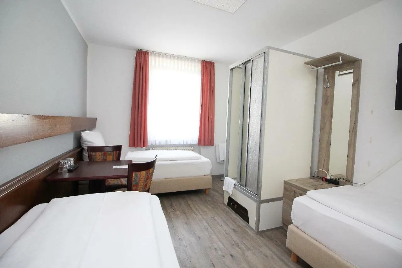 Hotel Pension Koeberl Munich Germany